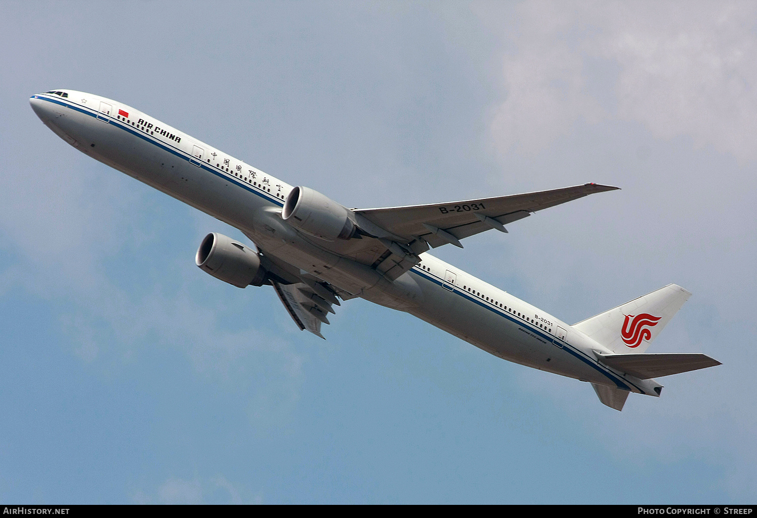 Aircraft Photo of B-2031 | Boeing 777-39L/ER | Air China | AirHistory.net #348282