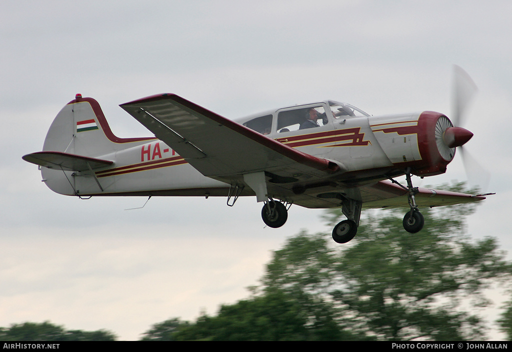 Aircraft Photo of HA-YAE | Yakovlev Yak-18T | AirHistory.net #348339