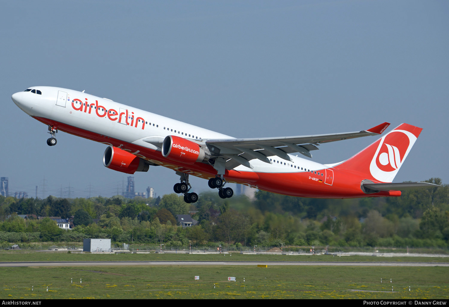 Aircraft Photo of D-ABXF | Airbus A330-223 | Air Berlin | AirHistory.net #348380