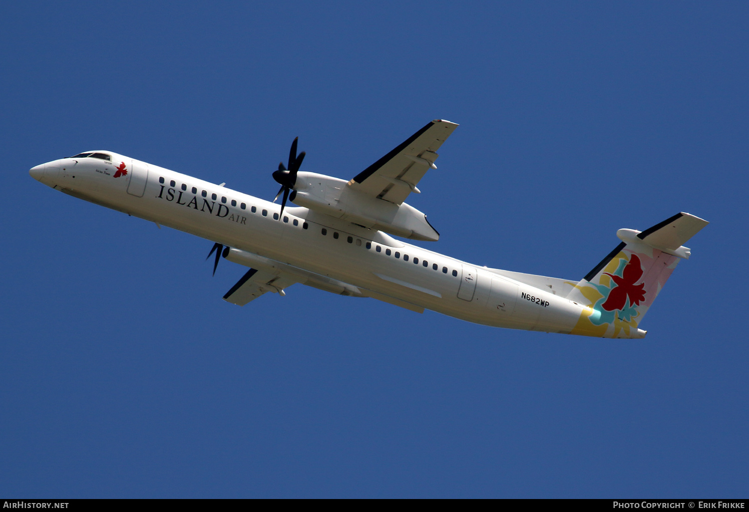 Aircraft Photo of N682WP | Bombardier DHC-8-402 Dash 8 | Island Air | AirHistory.net #348534