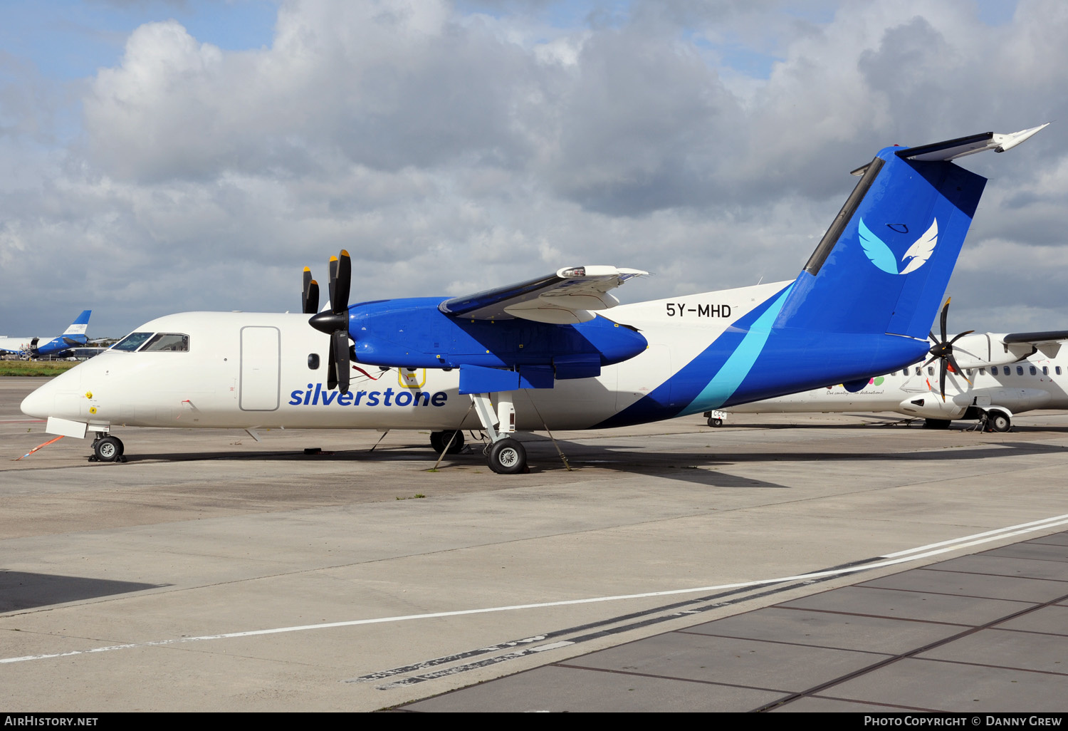 Aircraft Photo of 5Y-MHD | De Havilland Canada DHC-8-102A Dash 8 | Silverstone Air Services | AirHistory.net #348545