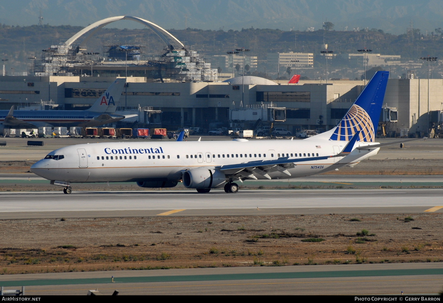 Aircraft Photo of N75426 | Boeing 737-924/ER | Continental Airlines | AirHistory.net #348547