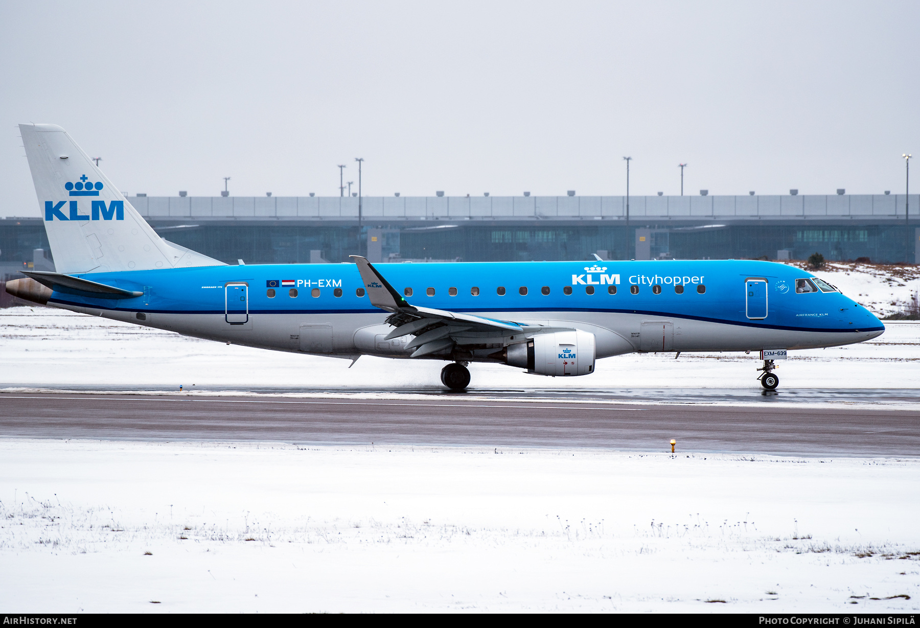 Aircraft Photo of PH-EXM | Embraer 175STD (ERJ-170-200STD) | KLM Cityhopper | AirHistory.net #348552