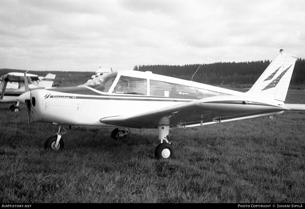 Aircraft Photo of OH-PIV | Piper PA-28-140 Cherokee | AirHistory.net #348553