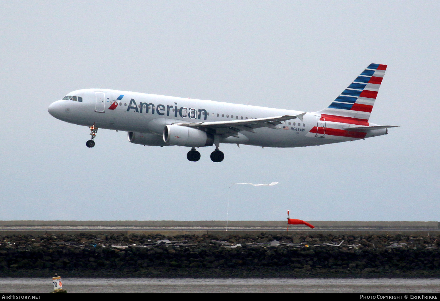 Aircraft Photo of N663AW | Airbus A320-232 | American Airlines | AirHistory.net #348603