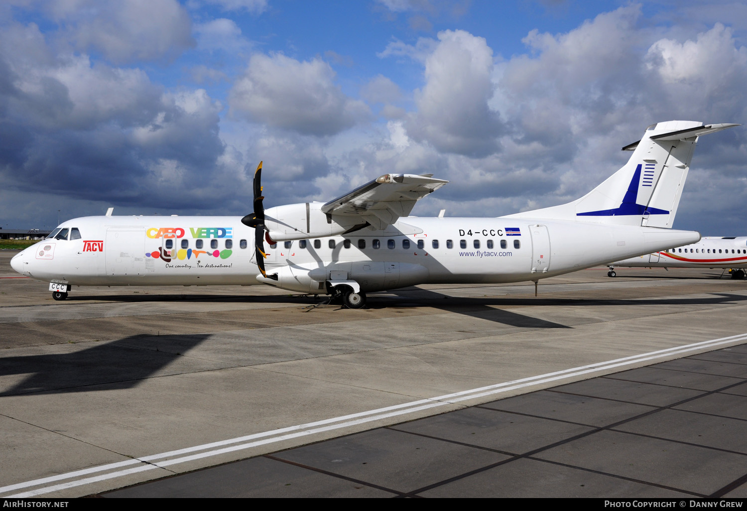 Aircraft Photo of D4-CCC | ATR ATR-72-500 (ATR-72-212A) | TACV Cabo Verde Airlines | AirHistory.net #348640