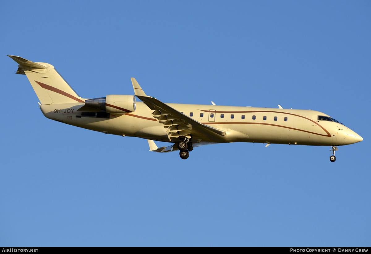 Aircraft Photo of 9H-JOY | Bombardier CRJ-200ER (CL-600-2B19) | AirHistory.net #348679