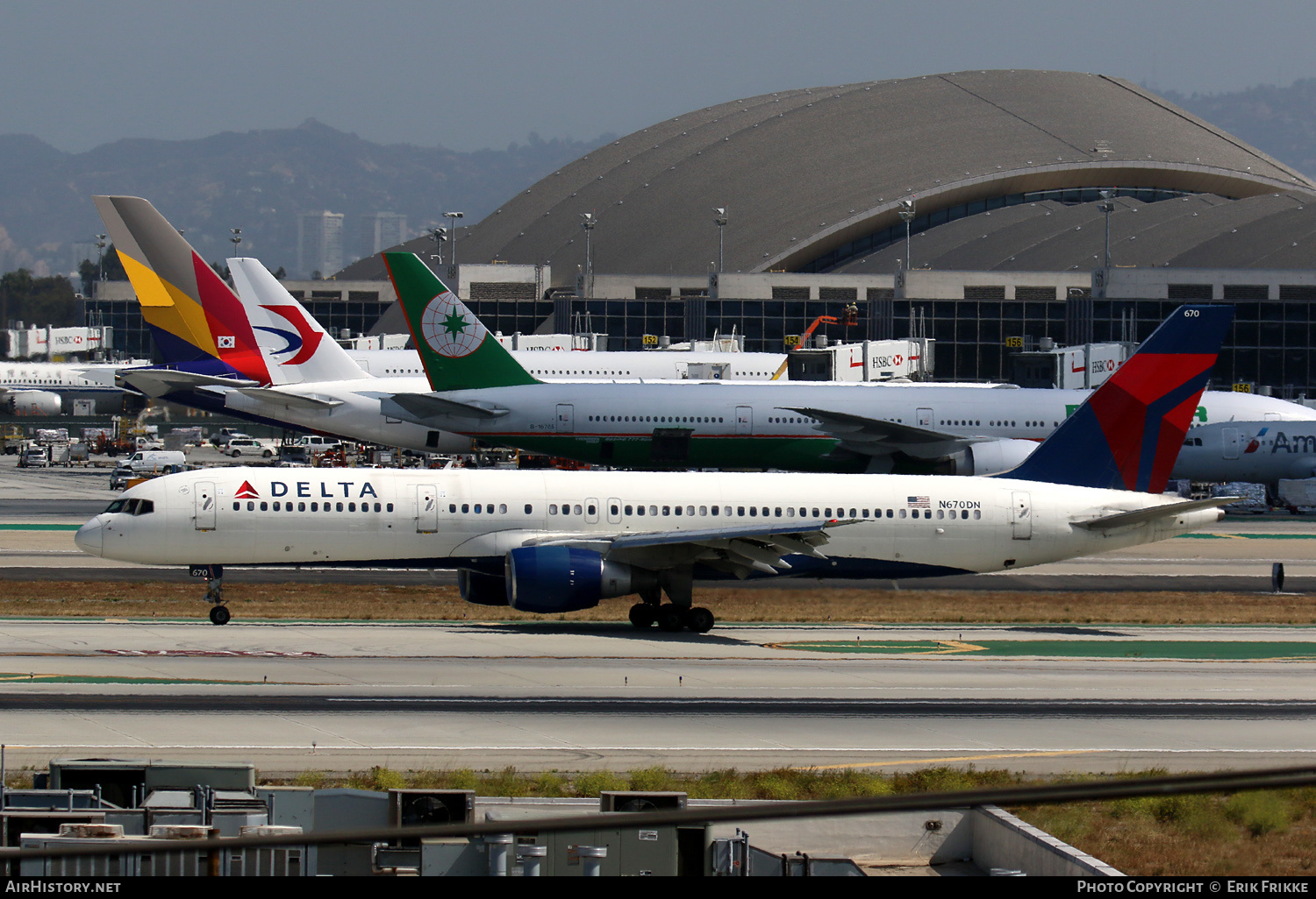 Aircraft Photo of N670DN | Boeing 757-232 | Delta Air Lines | AirHistory.net #348688