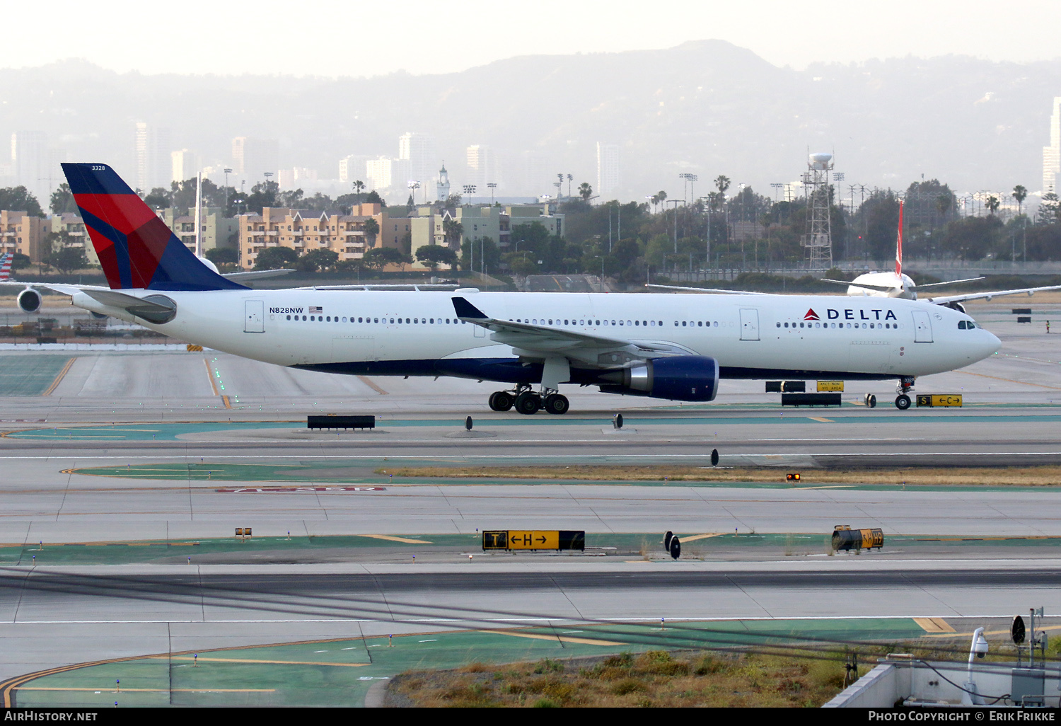 Aircraft Photo of N828NW | Airbus A330-302 | Delta Air Lines | AirHistory.net #348821