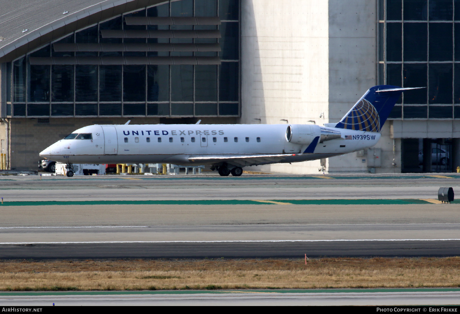 Aircraft Photo of N939SW | Bombardier CRJ-200LR (CL-600-2B19) | United Express | AirHistory.net #348964