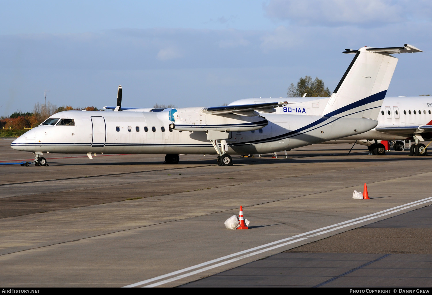 Aircraft Photo of 8Q-IAA | Bombardier DHC-8-315Q Dash 8 | AirHistory.net #348965