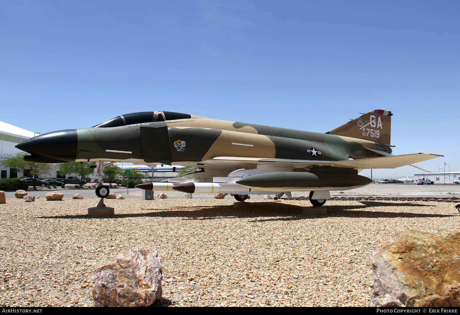 Aircraft Photo of 63-7519 / AF63-519 | McDonnell F-4C Phantom II | USA - Air Force | AirHistory.net #349017