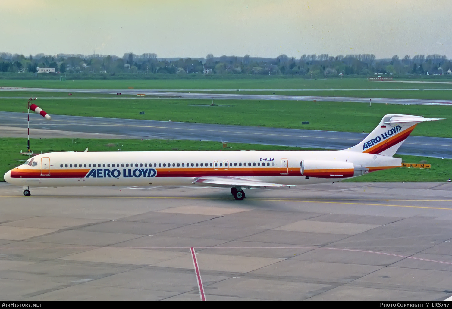 Aircraft Photo of D-ALLV | McDonnell Douglas MD-83 (DC-9-83) | Aero Lloyd | AirHistory.net #349047