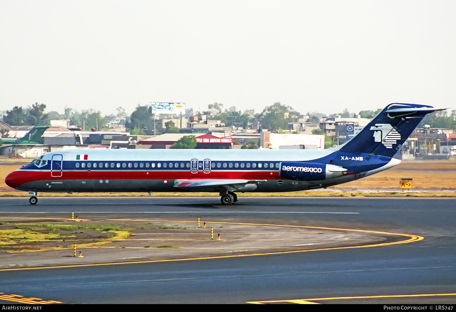 Aircraft Photo of XA-AMB | McDonnell Douglas DC-9-32 | AeroMéxico | AirHistory.net #349053