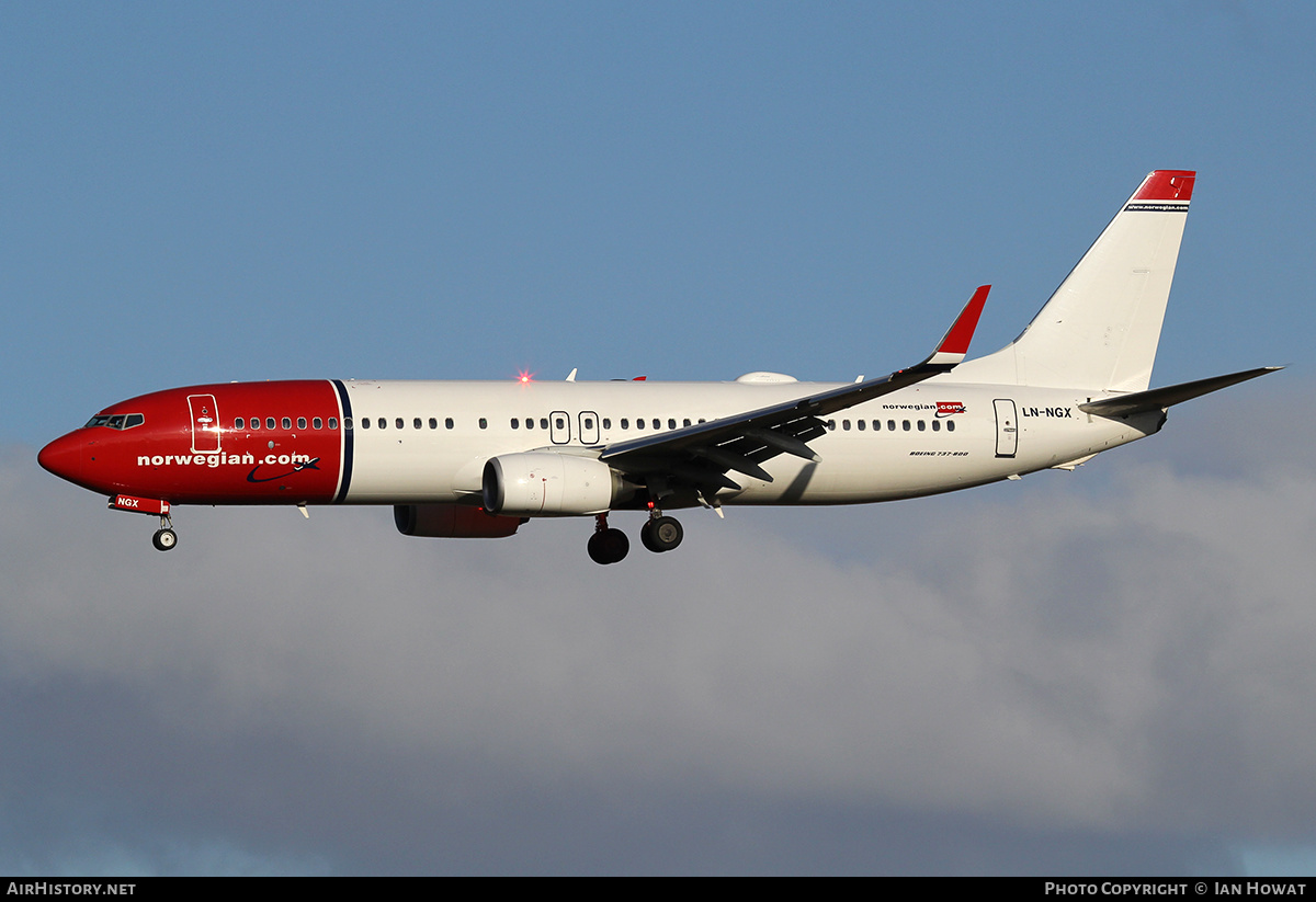 Aircraft Photo of LN-NGX | Boeing 737-8JP | Norwegian | AirHistory.net #349331