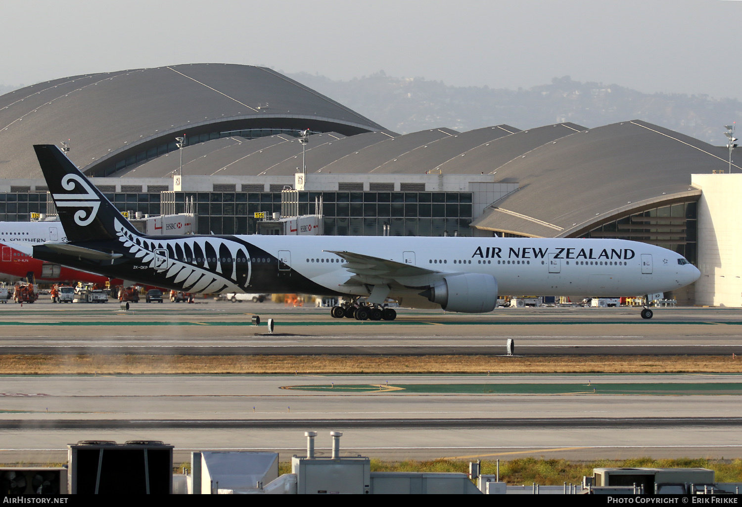 Aircraft Photo of ZK-OKP | Boeing 777-319/ER | Air New Zealand | AirHistory.net #349336