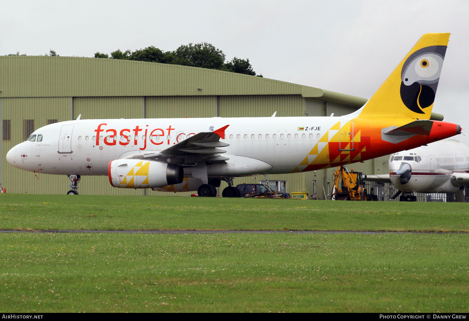 Aircraft Photo of Z-FJE | Airbus A319-131 | Fastjet | AirHistory.net #349415