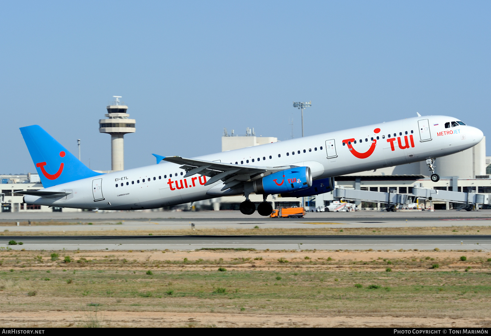 Aircraft Photo of EI-ETL | Airbus A321-231 | TUI | AirHistory.net #349451