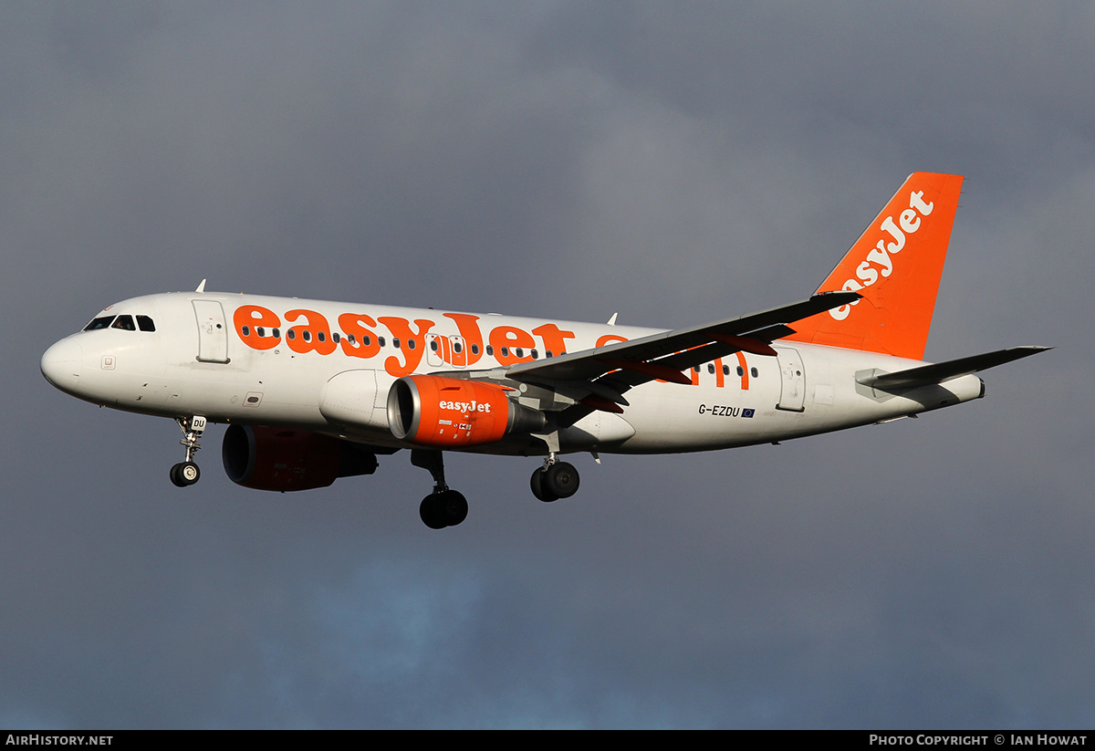 Aircraft Photo of G-EZDU | Airbus A319-111 | EasyJet | AirHistory.net #349543