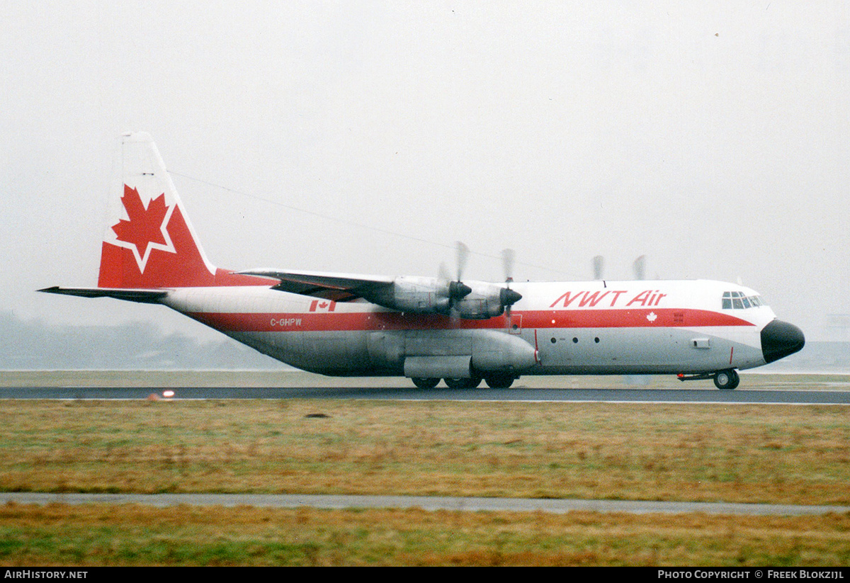 Aircraft Photo of C-GHPW | Lockheed L-100-30 Hercules (382G) | NWT Air | AirHistory.net #349590