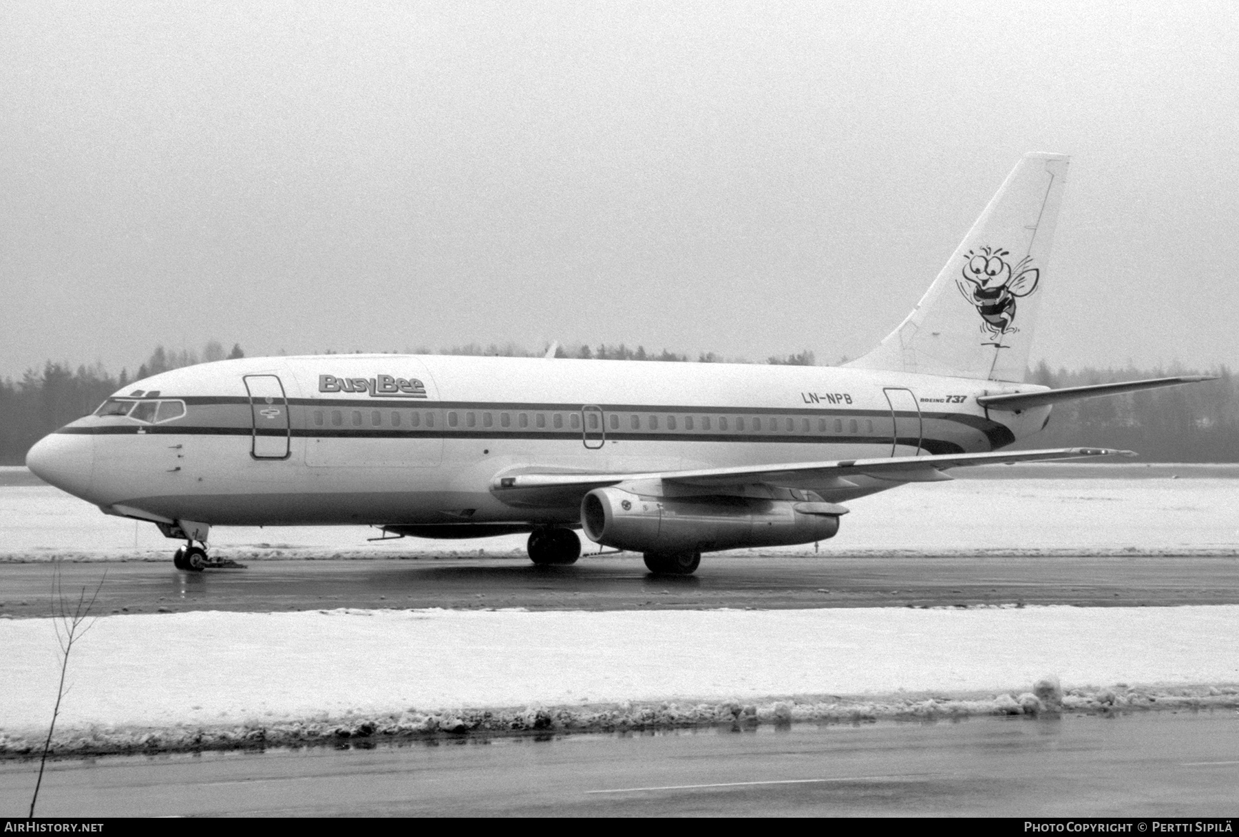 Aircraft Photo of LN-NPB | Boeing 737-2R4C/Adv | Busy Bee of Norway | AirHistory.net #349614