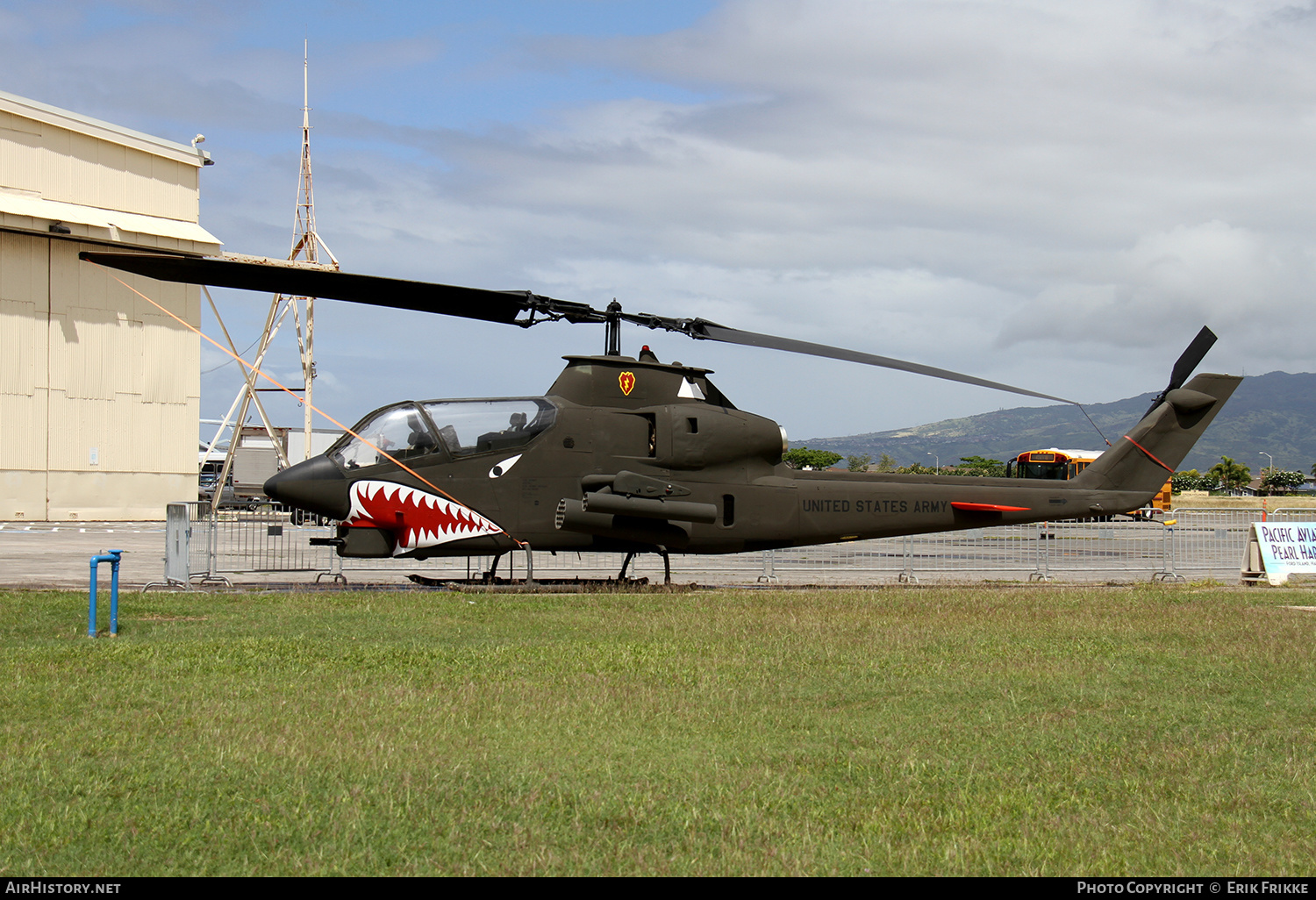 Aircraft Photo of 66-15298 | Bell AH-1S Cobra (209) | USA - Army | AirHistory.net #349625