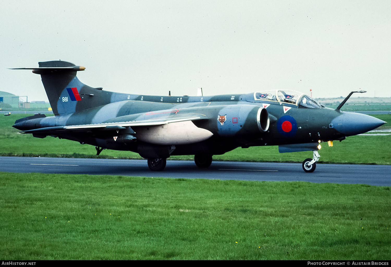 Aircraft Photo of XN981 | Hawker Siddeley Buccaneer S2B | UK - Air Force | AirHistory.net #349711