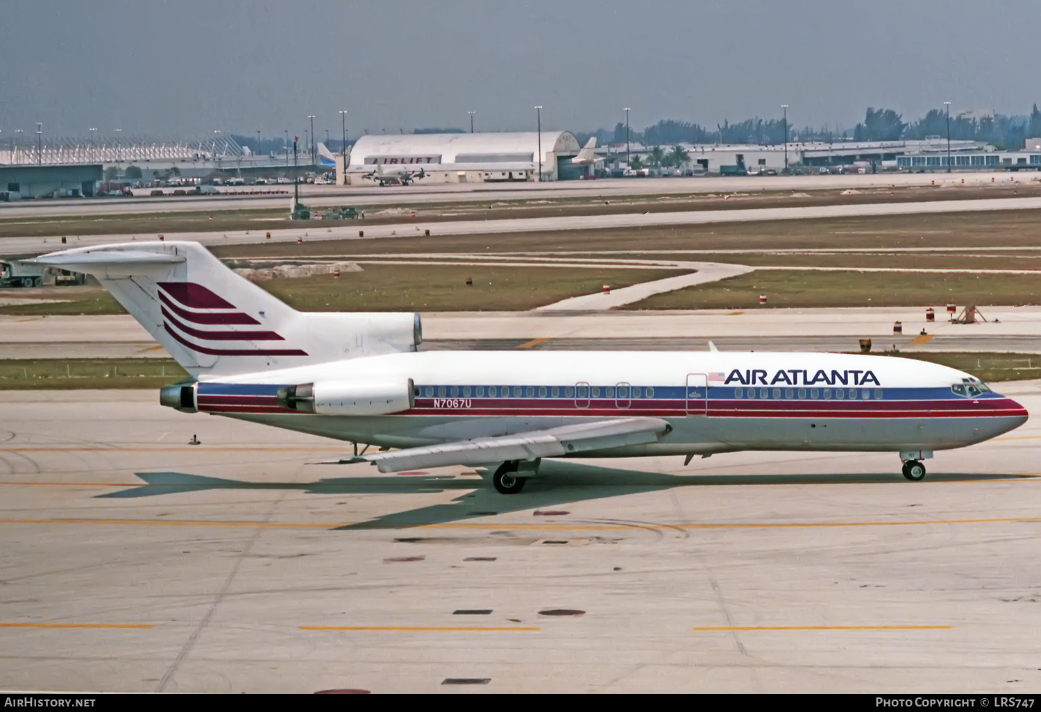 Aircraft Photo of N7067U | Boeing 727-22 | Air Atlanta | AirHistory.net #349782