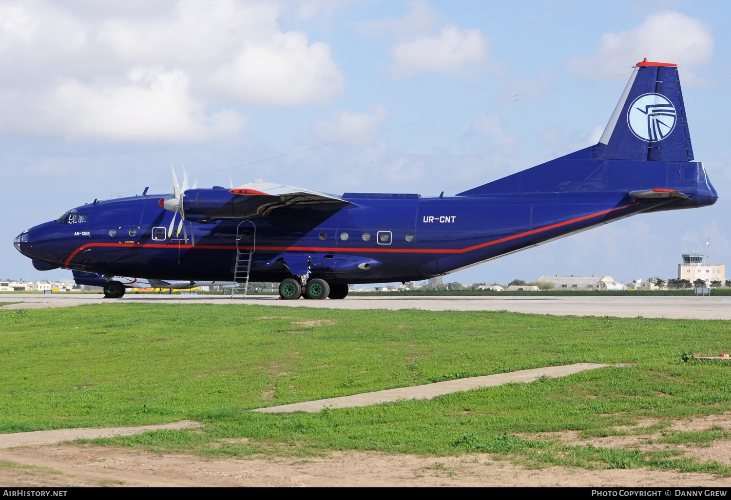 Aircraft Photo of UR-CNT | Antonov An-12BK | Ukraine Air Alliance | AirHistory.net #349920