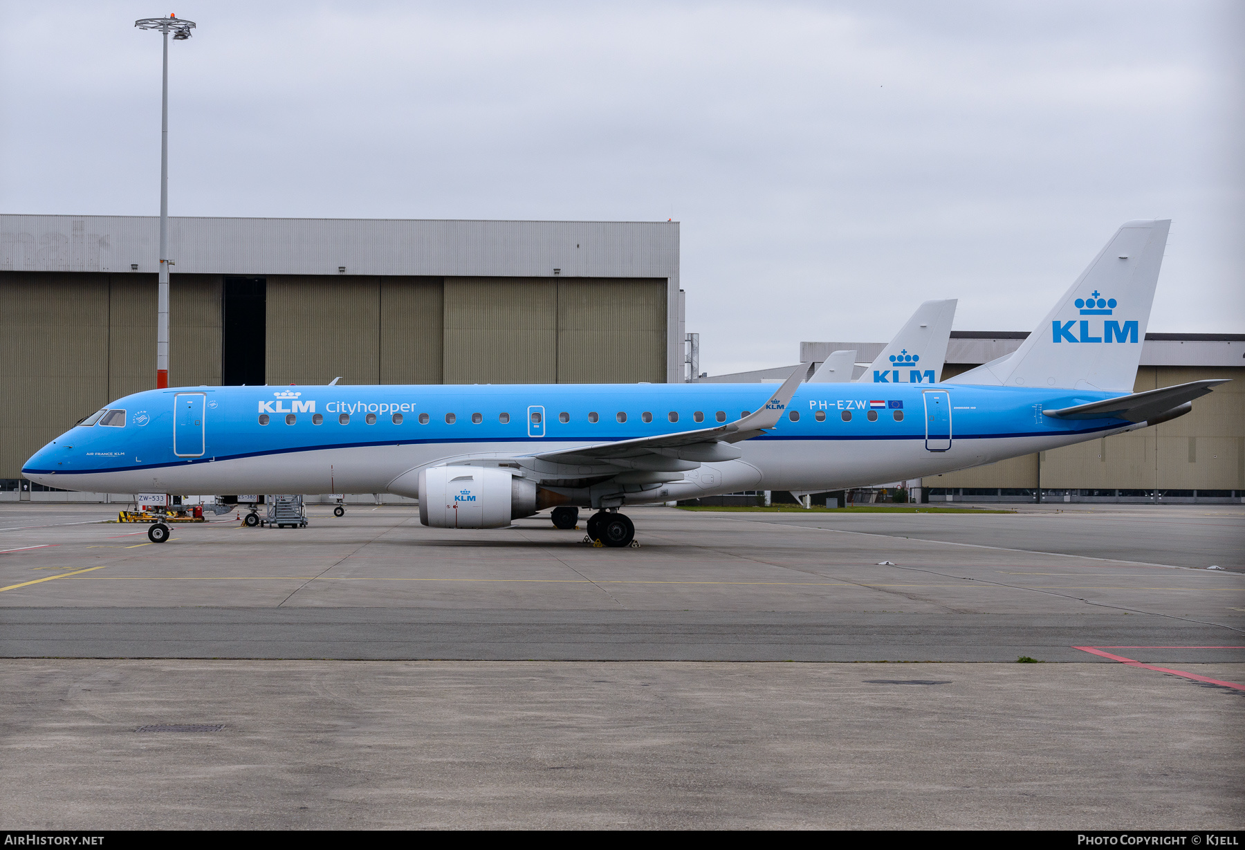 Aircraft Photo of PH-EZW | Embraer 190STD (ERJ-190-100STD) | KLM Cityhopper | AirHistory.net #349939