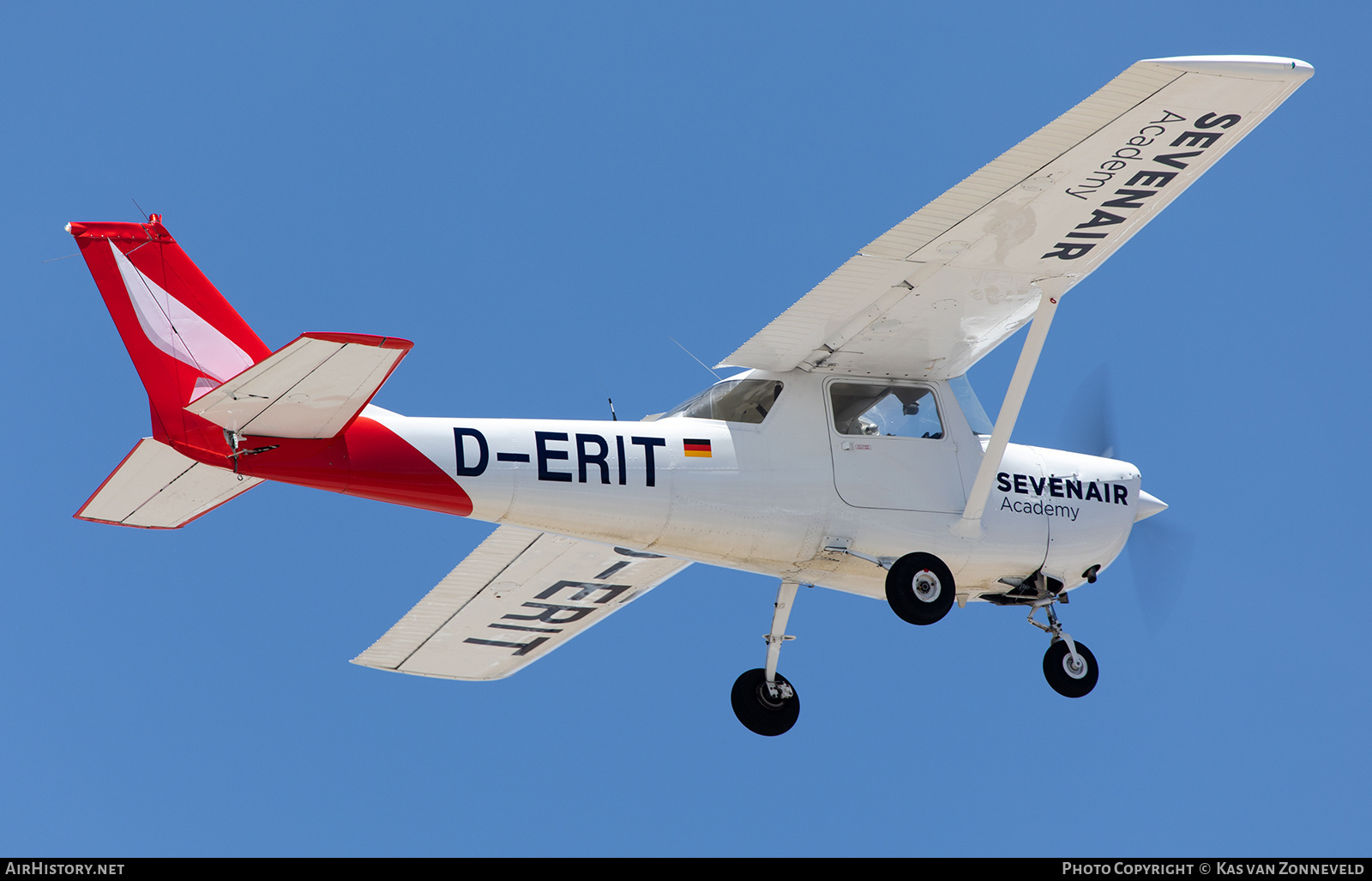 Aircraft Photo of D-ERIT | Reims F150J | Sevenair Academy | AirHistory.net #350044