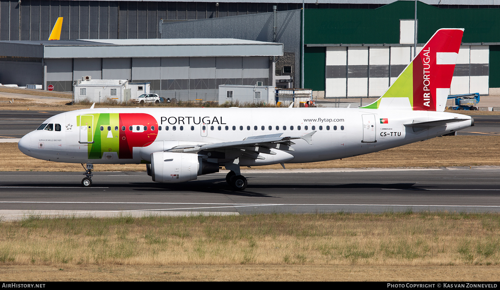 Aircraft Photo of CS-TTU | Airbus A319-112 | TAP Portugal | AirHistory.net #350056