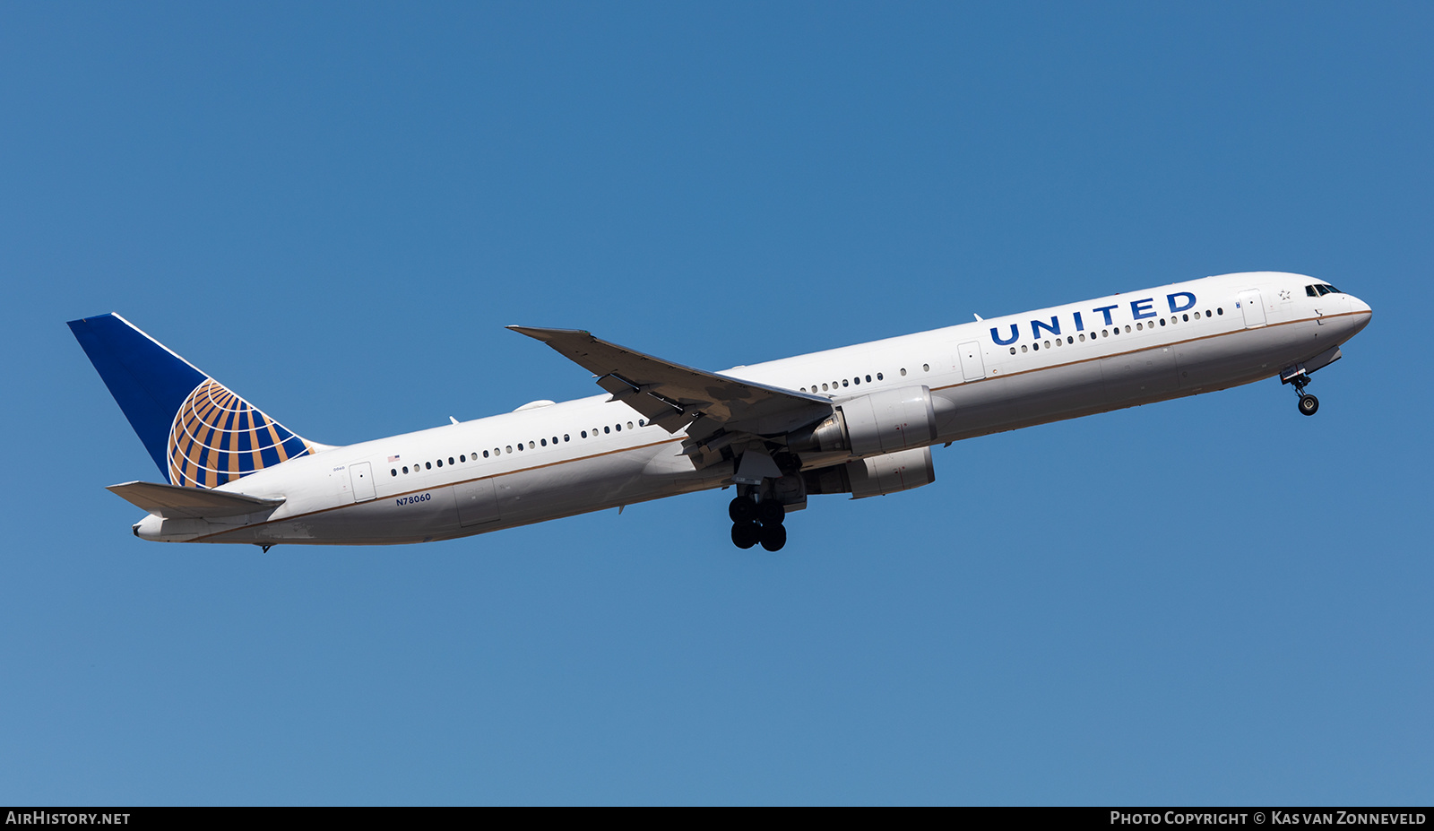 Aircraft Photo of N78060 | Boeing 767-424/ER | United Airlines | AirHistory.net #350060