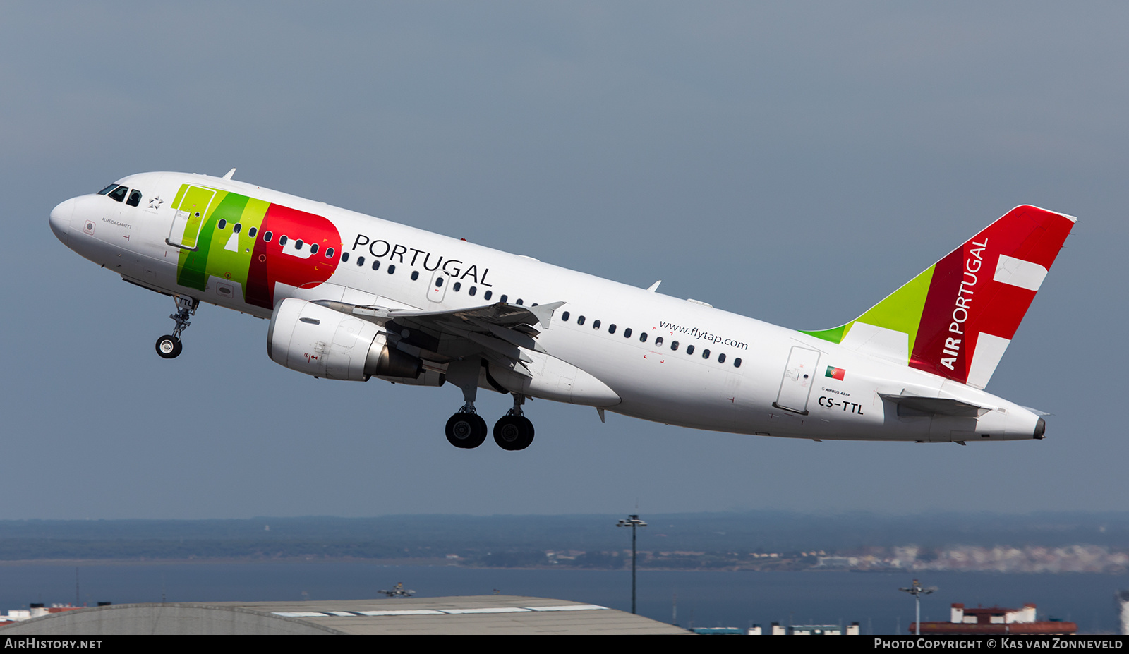 Aircraft Photo of CS-TTL | Airbus A319-111 | TAP Air Portugal | AirHistory.net #350067