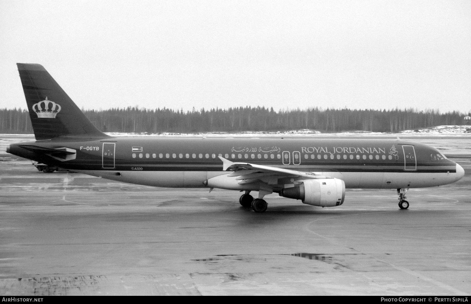 Aircraft Photo of F-OGYB | Airbus A320-211 | Royal Jordanian Airlines | AirHistory.net #350089