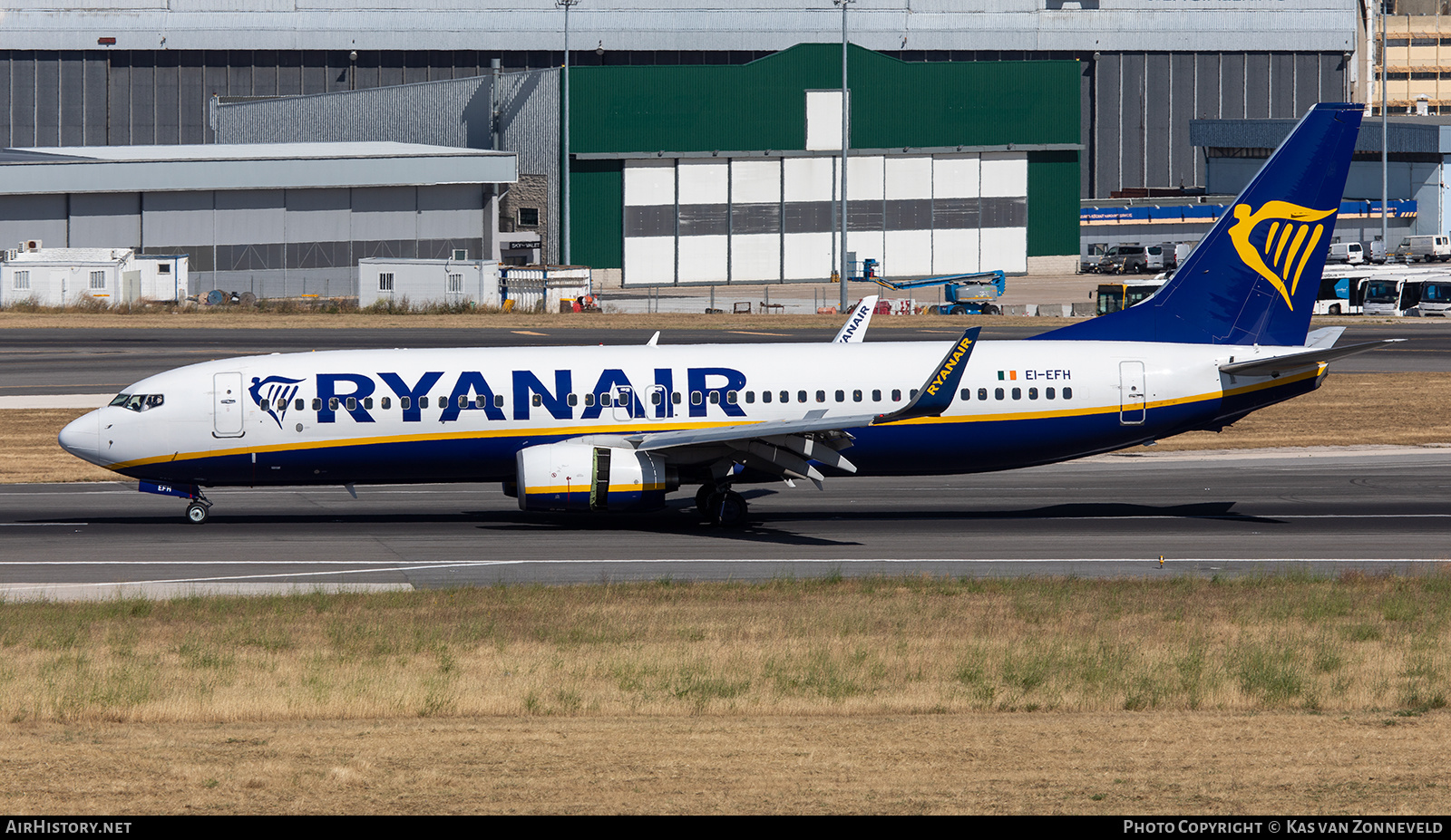 Aircraft Photo of EI-EFH | Boeing 737-8AS | Ryanair | AirHistory.net #350094