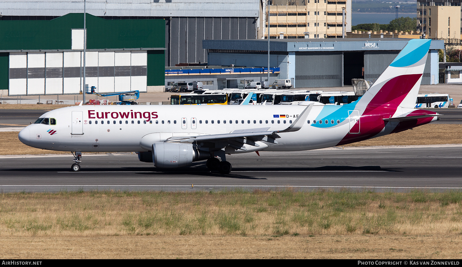 Aircraft Photo of D-AEWI | Airbus A320-214 | Eurowings | AirHistory.net #350096