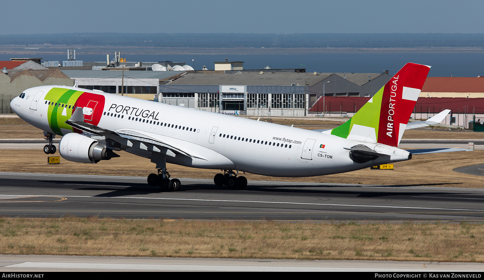 Aircraft Photo of CS-TOM | Airbus A330-202 | TAP Air Portugal | AirHistory.net #350097