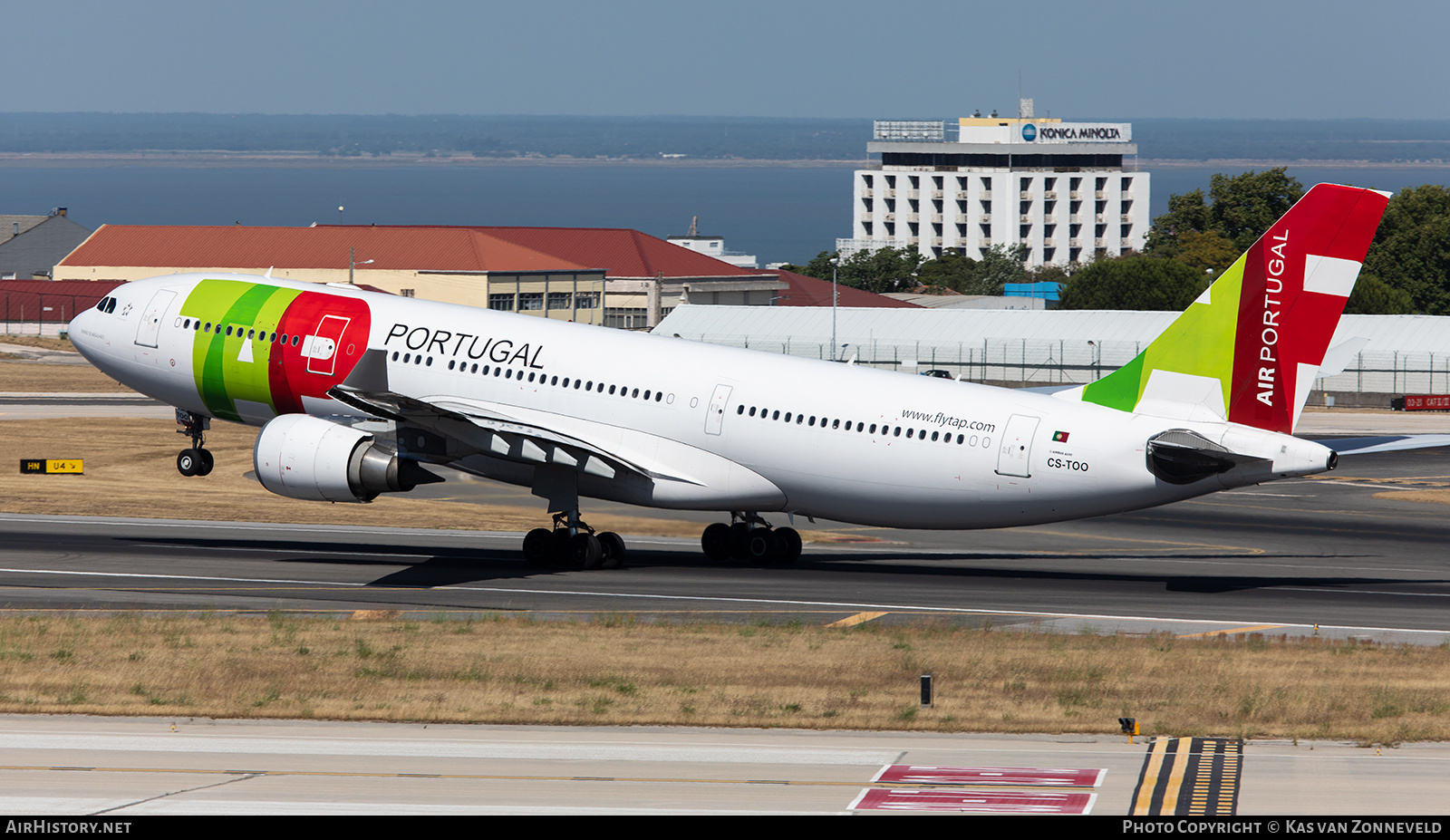 Aircraft Photo of CS-TOO | Airbus A330-202 | TAP Air Portugal | AirHistory.net #350098