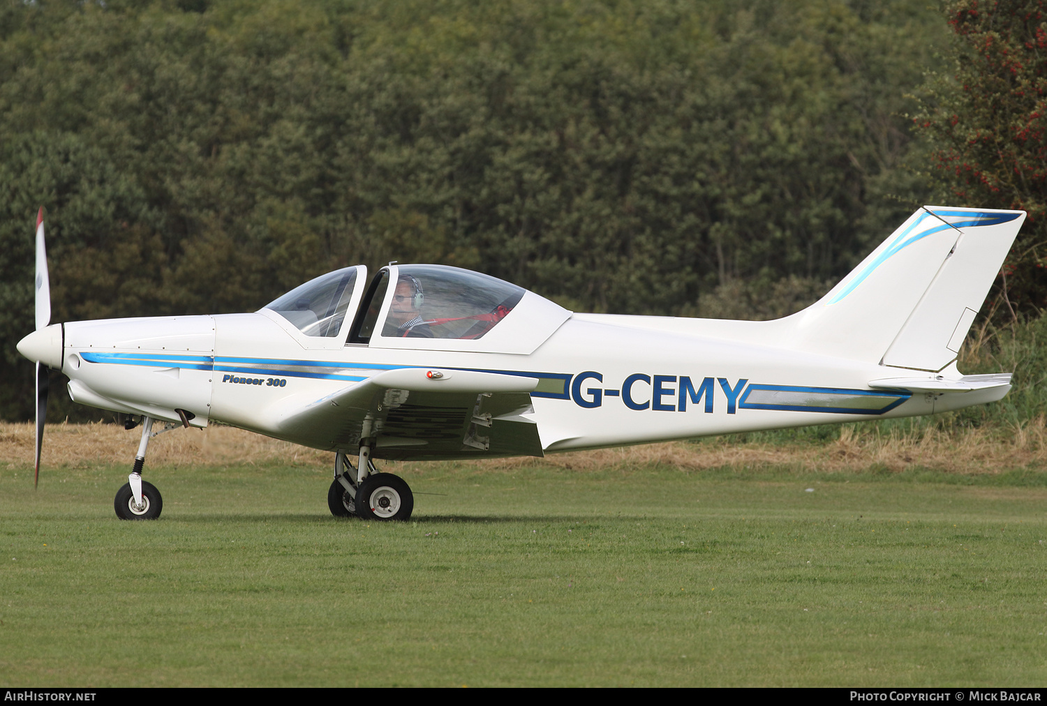 Aircraft Photo of G-CEMY | Alpi Pioneer 300 | AirHistory.net #350106