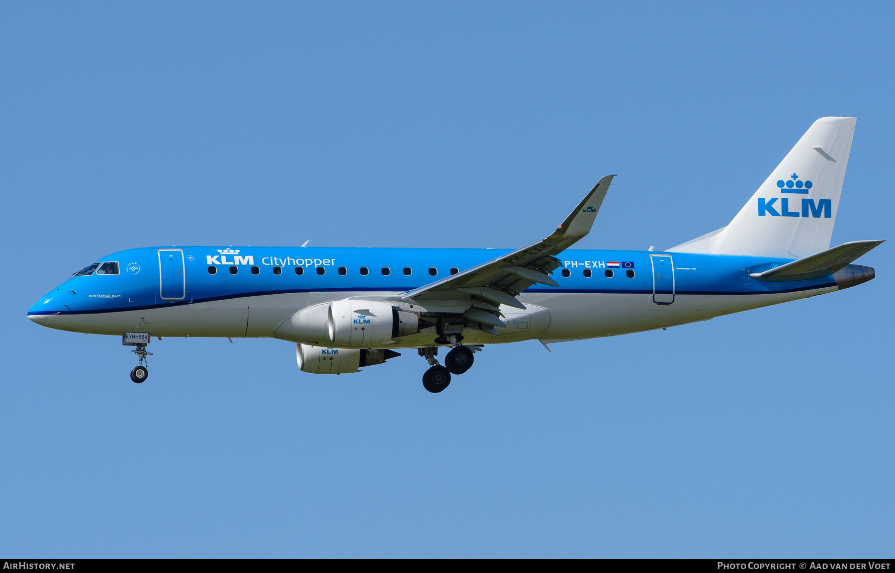 Aircraft Photo of PH-EXH | Embraer 175STD (ERJ-170-200STD) | KLM Cityhopper | AirHistory.net #350115