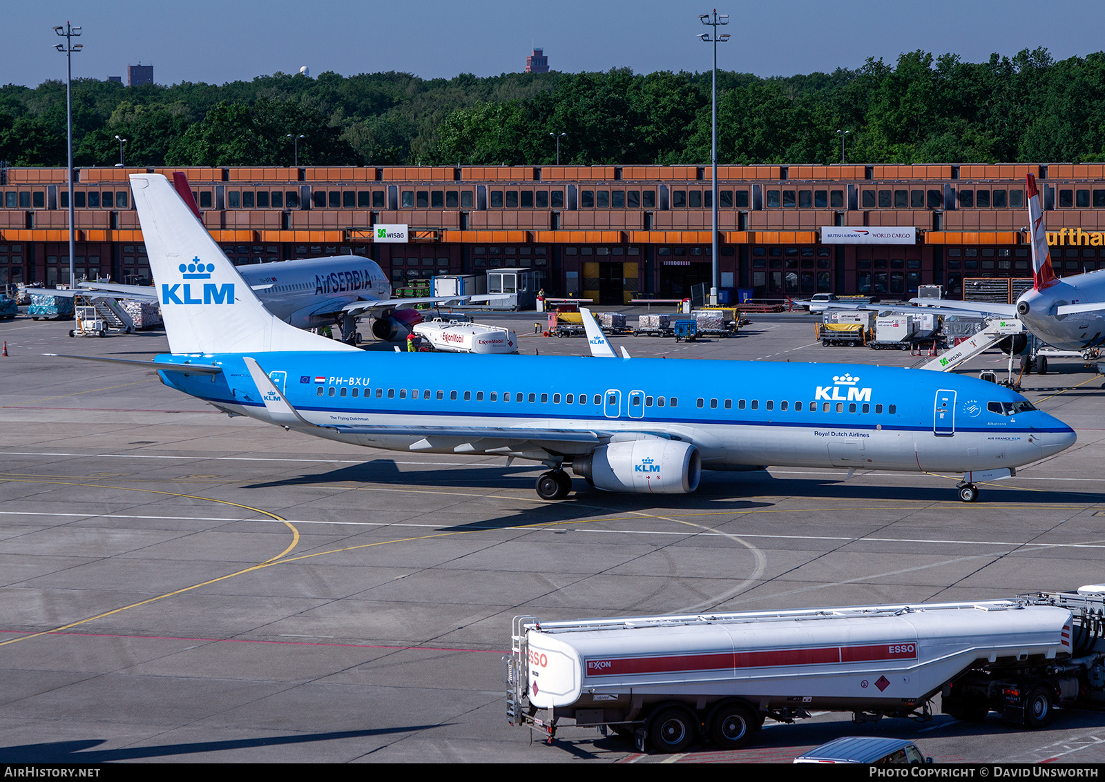 Aircraft Photo of PH-BXU | Boeing 737-8BK | KLM - Royal Dutch Airlines | AirHistory.net #350171