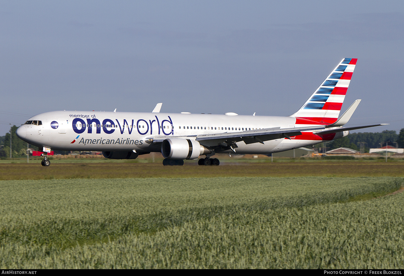 Aircraft Photo of N343AN | Boeing 767-323/ER | American Airlines | AirHistory.net #350189