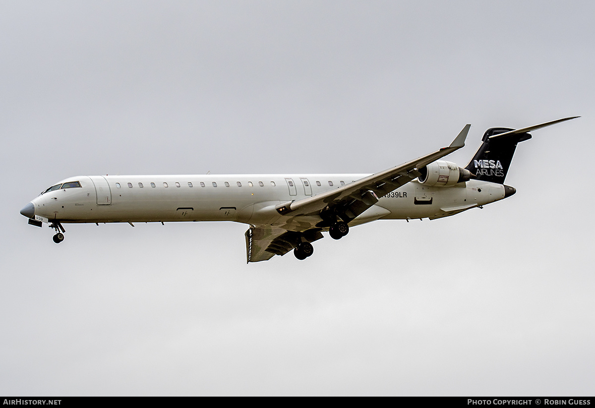 Aircraft Photo of N939LR | Bombardier CRJ-900 (CL-600-2D24) | Mesa Airlines | AirHistory.net #350292