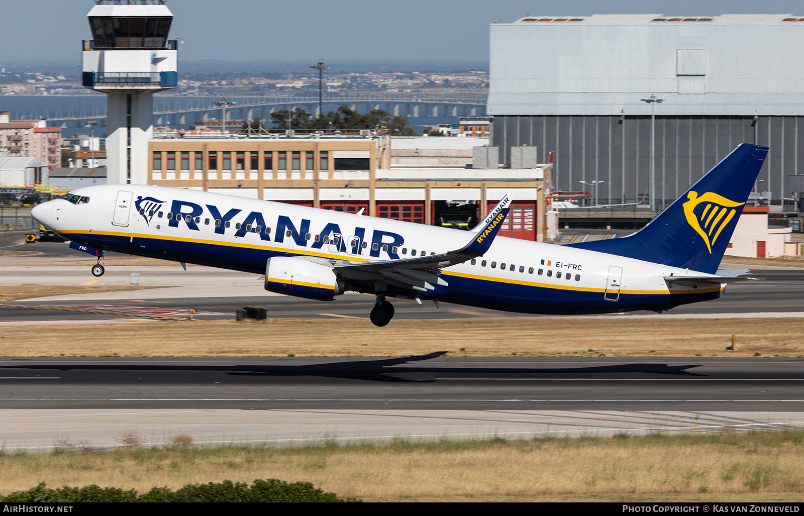 Aircraft Photo of EI-FRC | Boeing 737-8AS | Ryanair | AirHistory.net #350324