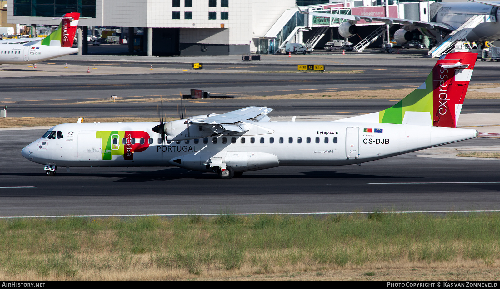 Aircraft Photo of CS-DJB | ATR ATR-72-600 (ATR-72-212A) | TAP Portugal Express | AirHistory.net #350358