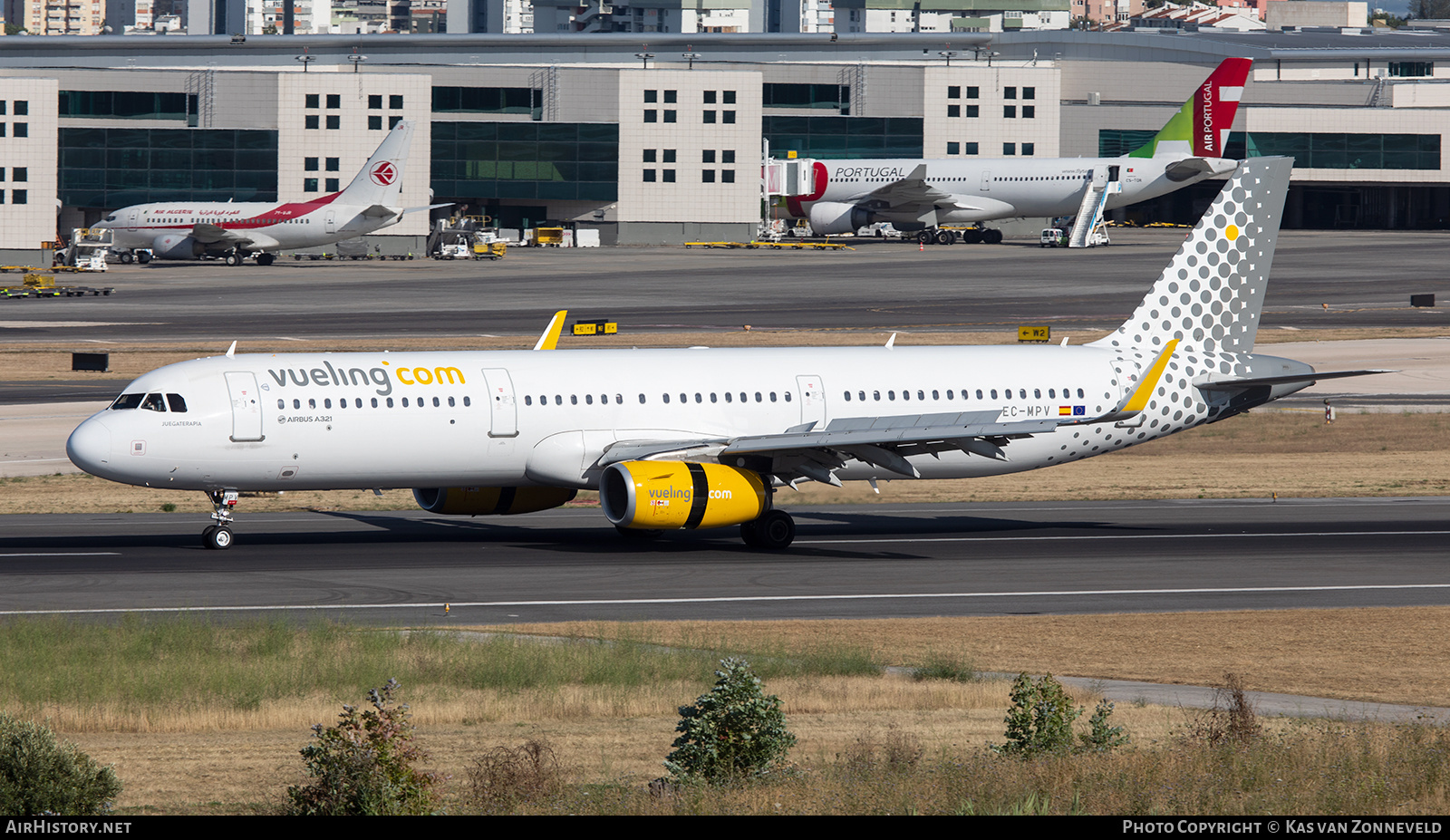 Aircraft Photo of EC-MPV | Airbus A321-231 | Vueling Airlines | AirHistory.net #350367