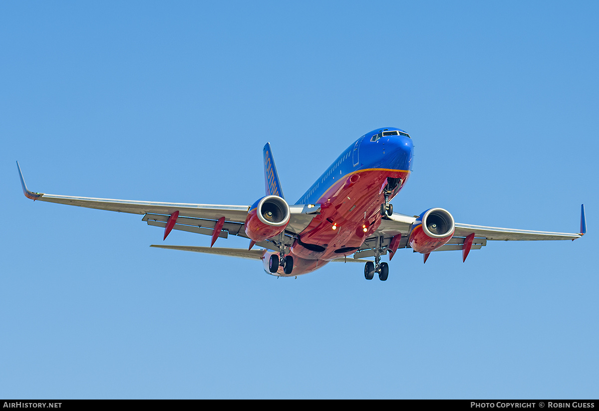 Aircraft Photo of N450WN | Boeing 737-7H4 | Southwest Airlines | AirHistory.net #350495