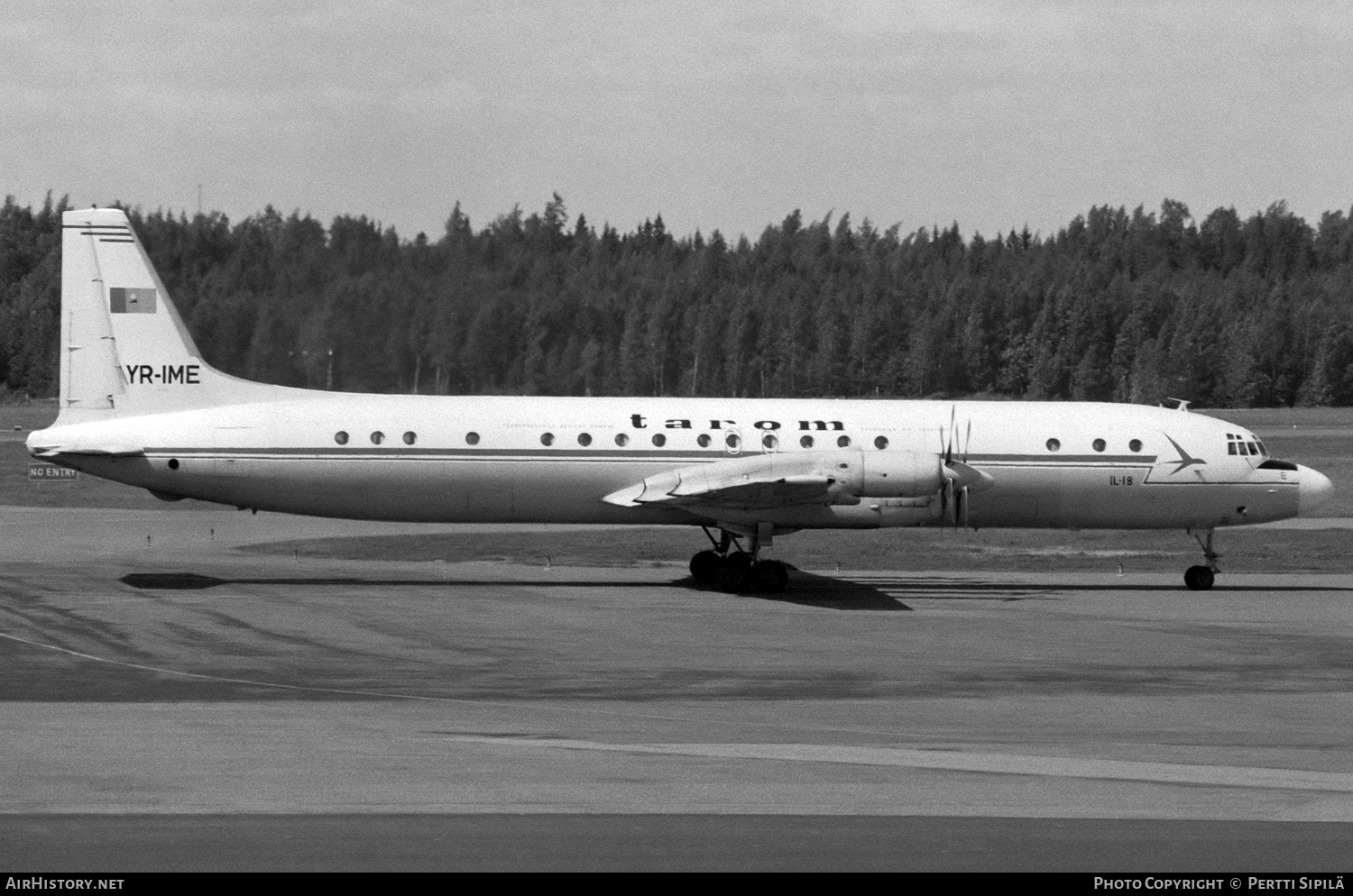 Aircraft Photo of YR-IME | Ilyushin Il-18V | TAROM - Transporturile Aeriene Române | AirHistory.net #350526