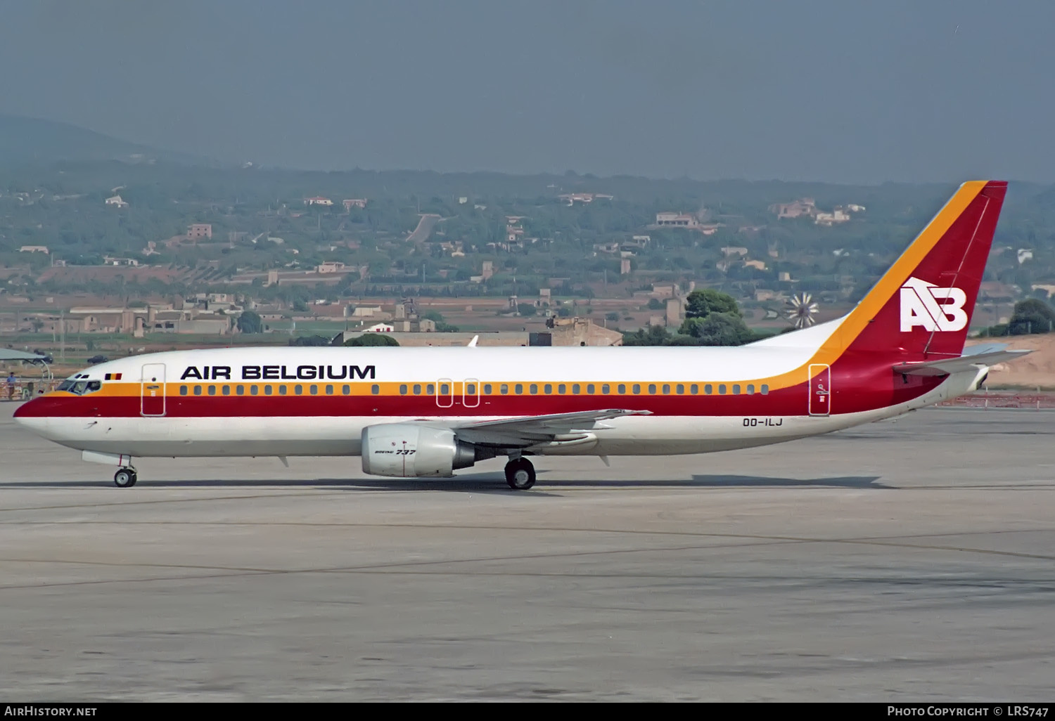 Aircraft Photo of OO-ILJ | Boeing 737-46B | Air Belgium | AirHistory.net #350529